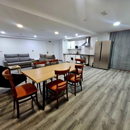 Apartamentos Maja Benidorm Luaran gambar