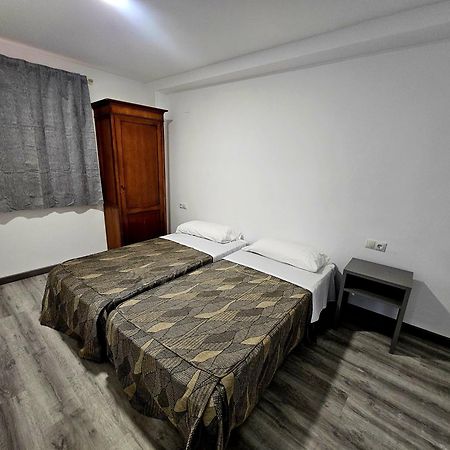 Apartamentos Maja Benidorm Luaran gambar